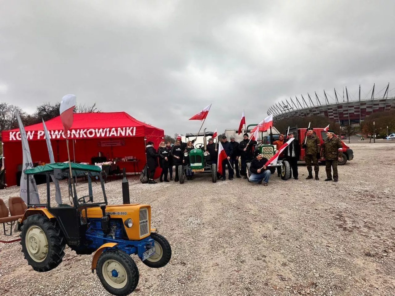 Rolnicy z perełkami na Marszu Niepodległości. Ursus C-330 zrobił furorę