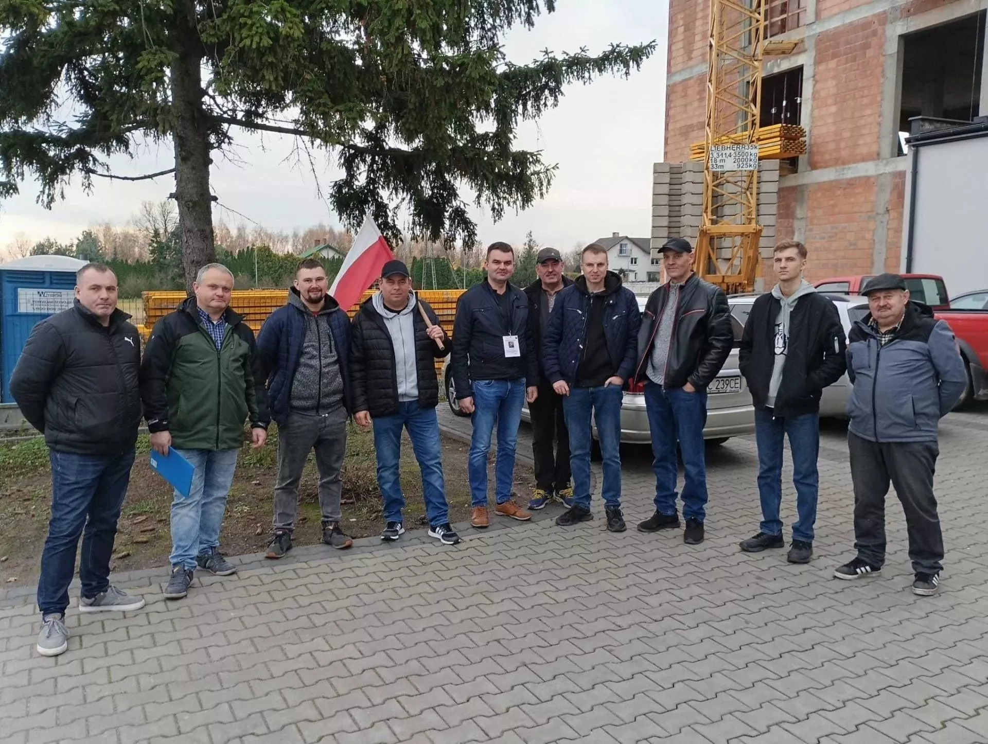 Rolnicy z Sochaczewa przyszli do posła. „U nas traktorzysta kosztuje 30 zł, na Ukrainie 2,50 zł. Tak się nie da”