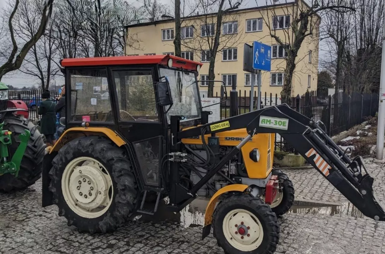 Jak ogrzać Ursusa C-330 i C-360 zimą? Sprawdziliśmy ceny i najlepsze sposoby