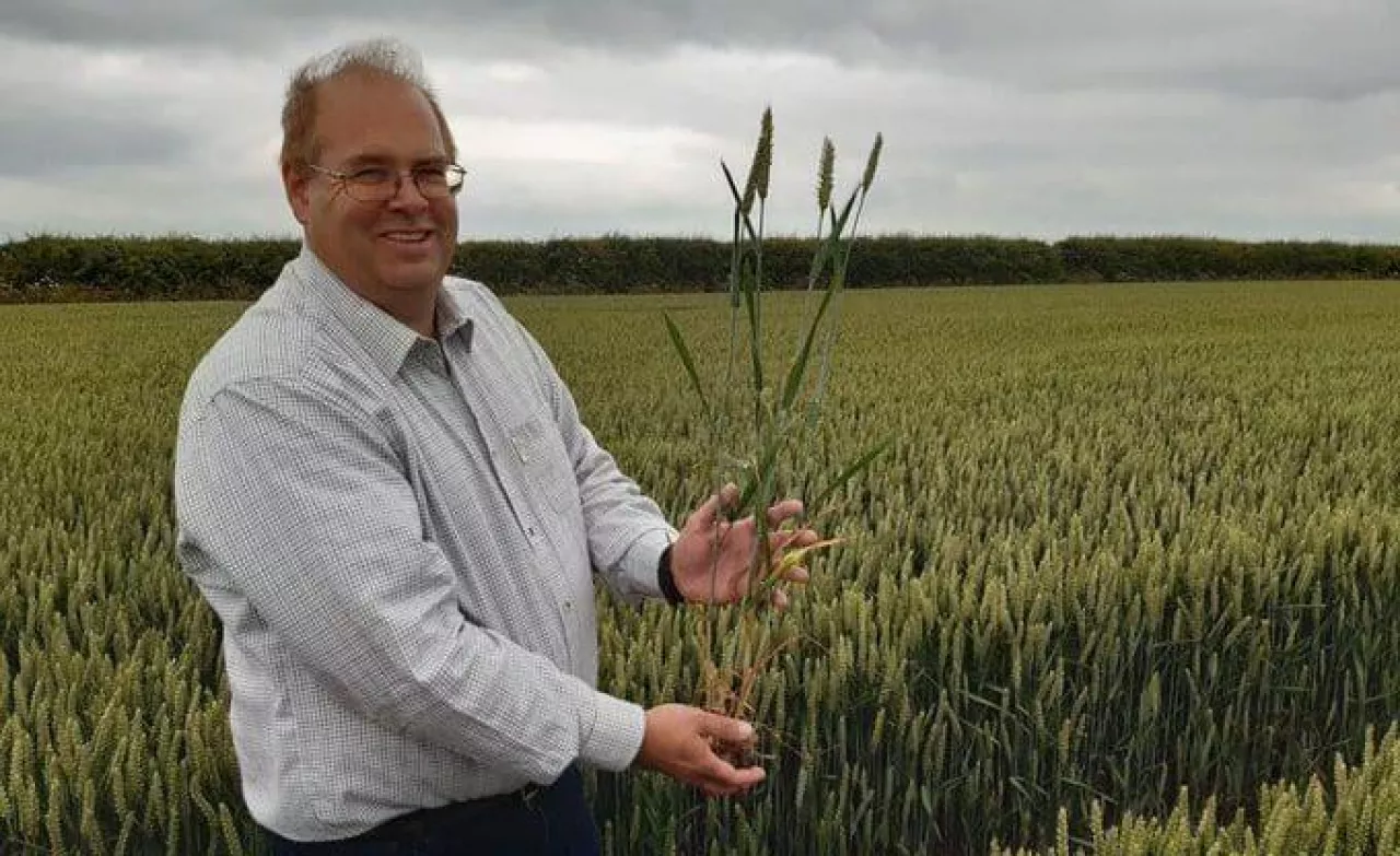 Tim Lamyman ustanowił oficjalnie Rekordy Guinnessa plonowania pszenicy, jęczmienia i rzepaku. Ma także w dorobku szereg rekordów nieoficjalnych w innych uprawach