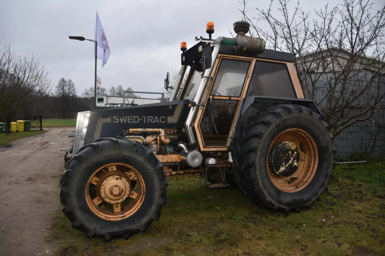 Swed-Trac ciągnik, który został opracowany w Szwecji. Do jego budowy posłużył wyprodukowany w Polsce Ursus