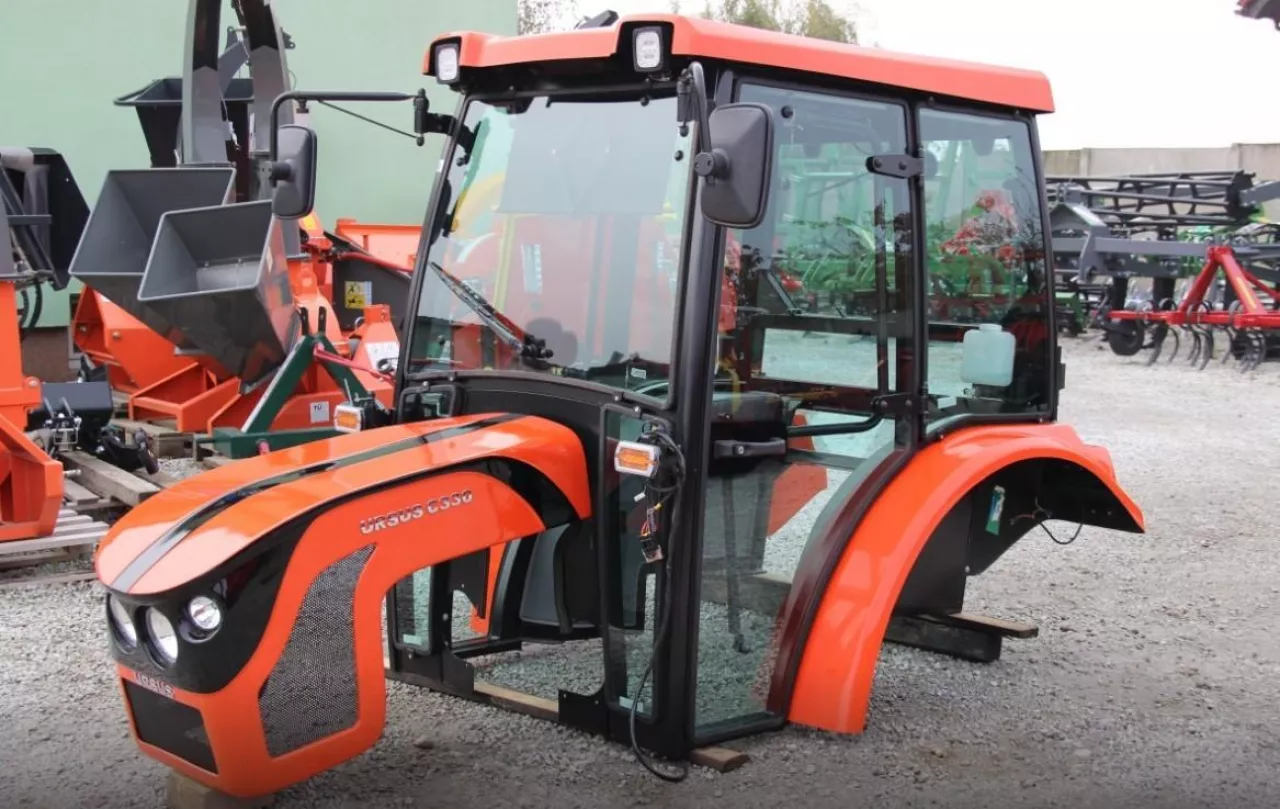 Ile kosztuje kabina do Ursusa C-330? Sprawdziliśmy aktualne ceny