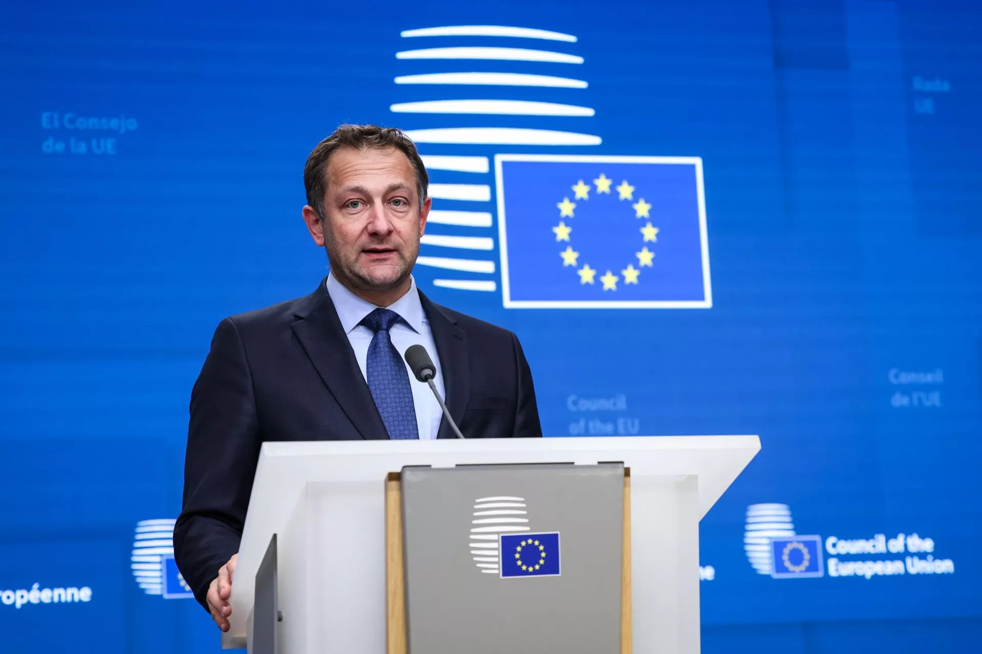 Nowa premia hektarowa, więcej dla młodych i limity. Zmiany w dopłatach po 2027 roku