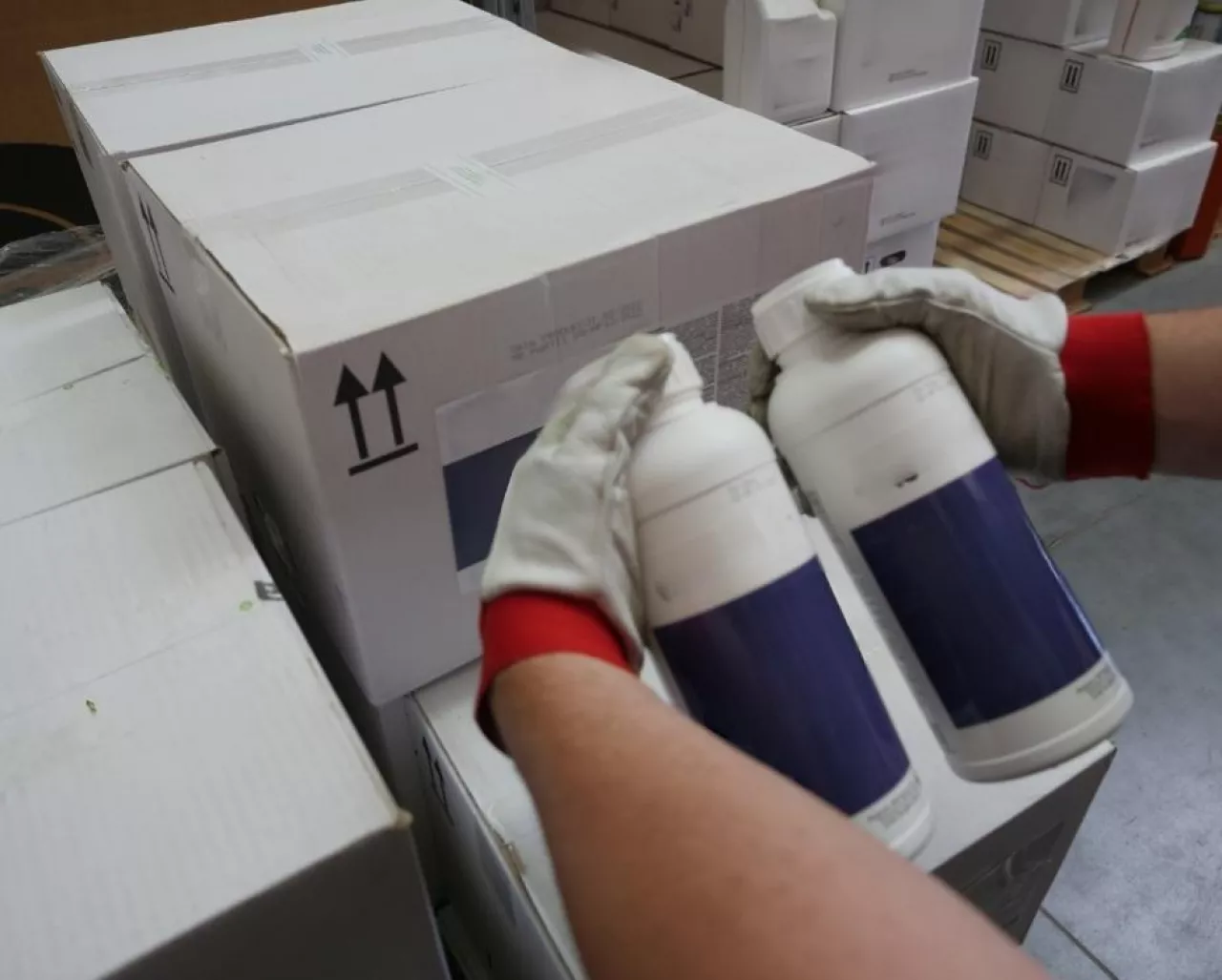 środki ochrony, pestycydy, magazyn środków