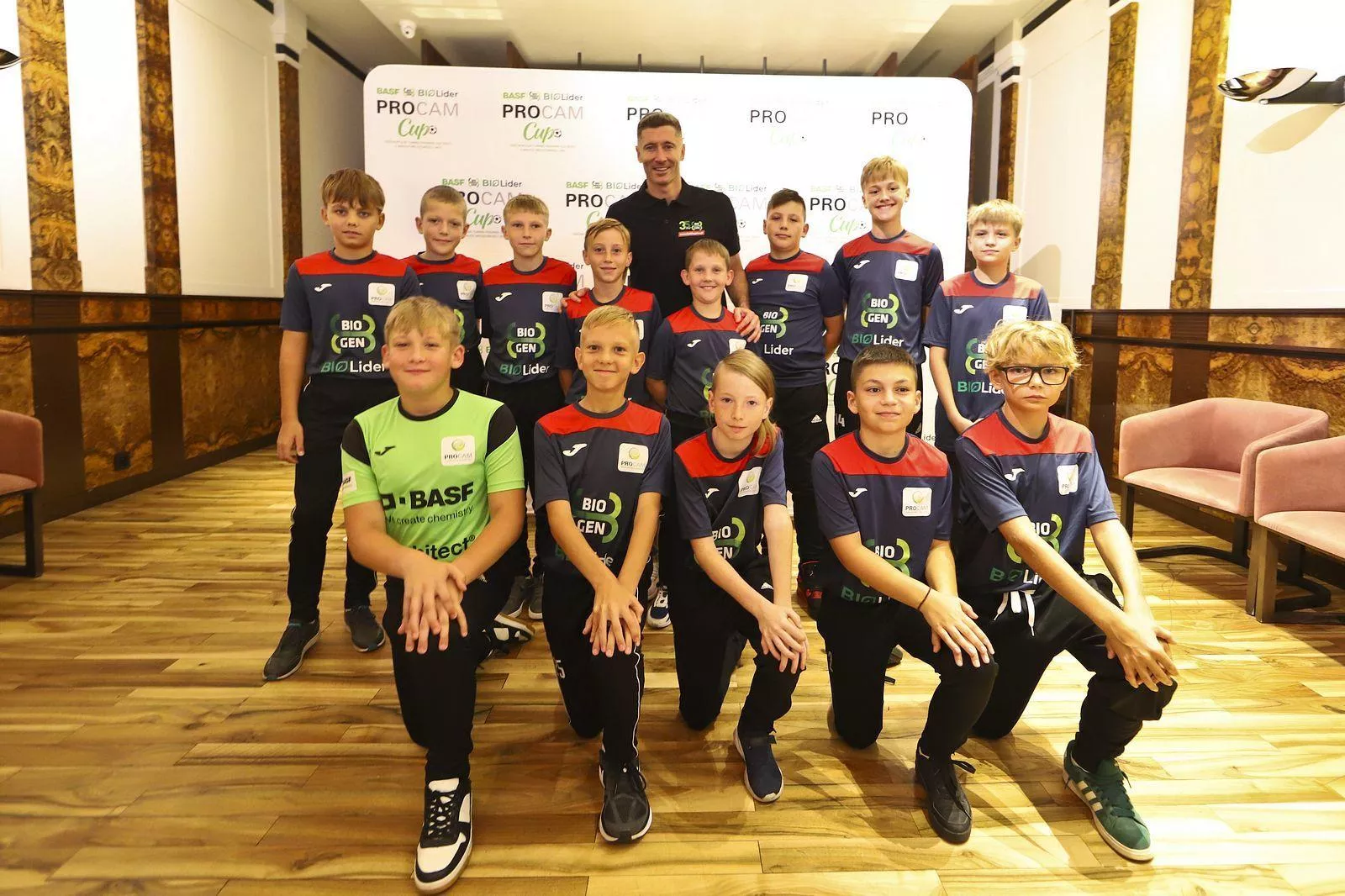 10 lat Procam Cup. Dzieci ze wsi i małych miast zagrają na wielkim stadionie