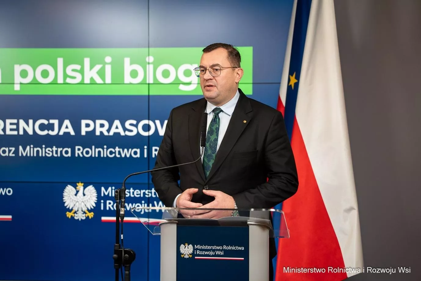 Rolnicy łatwiej zarobią na oborniku i gnojowicy? W lutym ważne zmiany