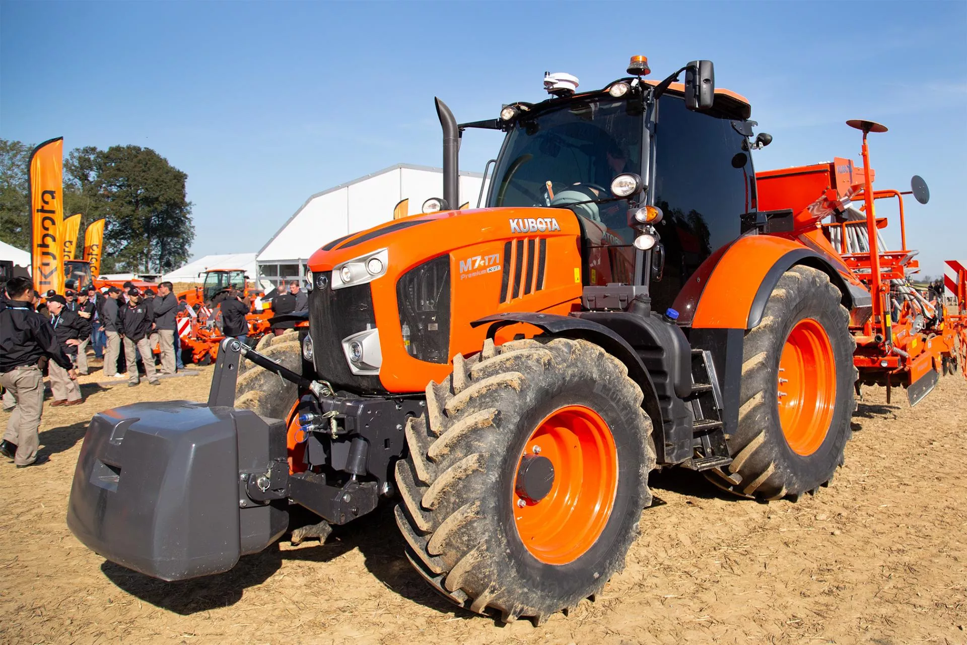 Rynek ciągników zaskakuje. Kioti w TOP5, małe moce wygrywają