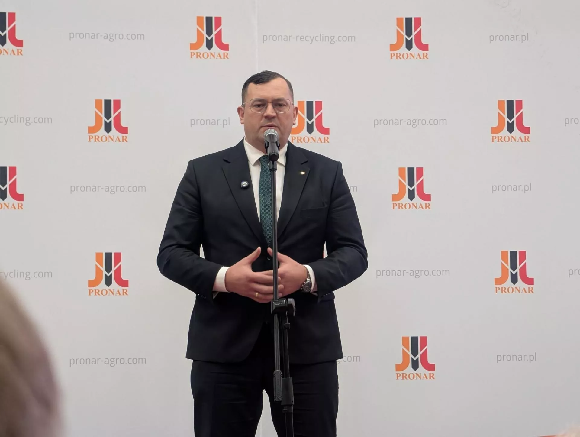 Połowa rolników dostanie pieniądze na maszyny. Minister dokłada 1 miliard złotych