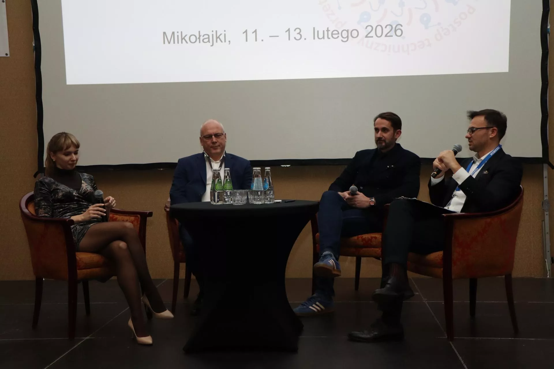 Sztuczna inteligencja wchodzi do mleczarstwa. Co się zmieni?