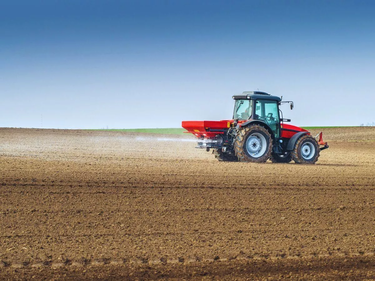 1 marca start nawożenia azotem. Czego nie wolno robić?