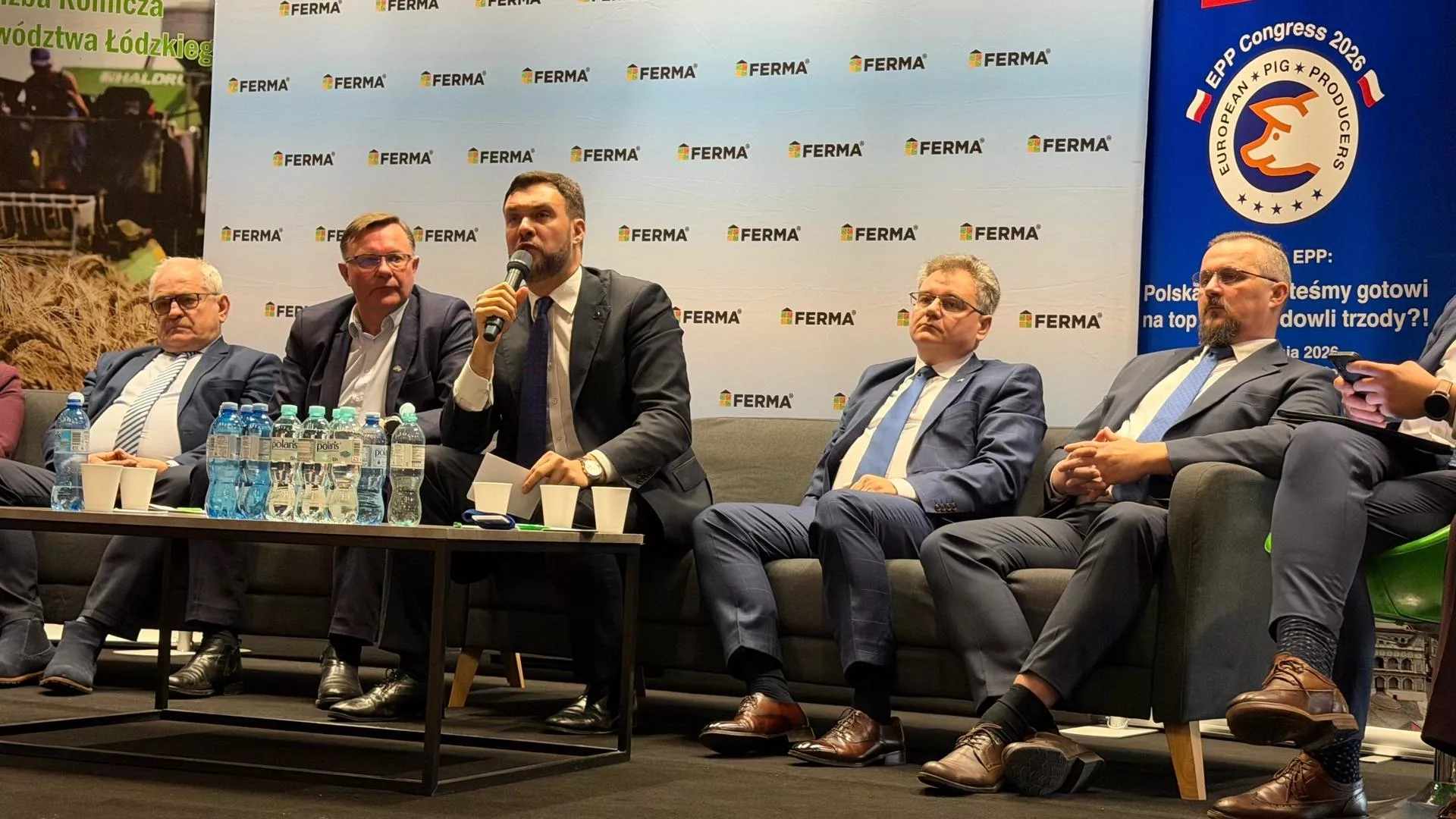 Wiceminister rolnictwa o dopłatach dla rolników: „Nie chcemy ich odbierać, tylko przekierować”