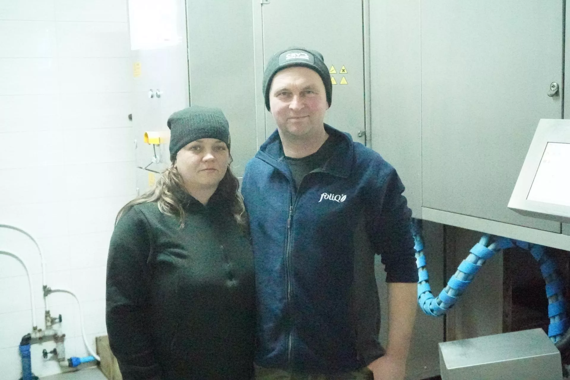 Z 30 do 36 litrów i koniec wstawania o świcie. Ta obora przeszła totalną rewolucję