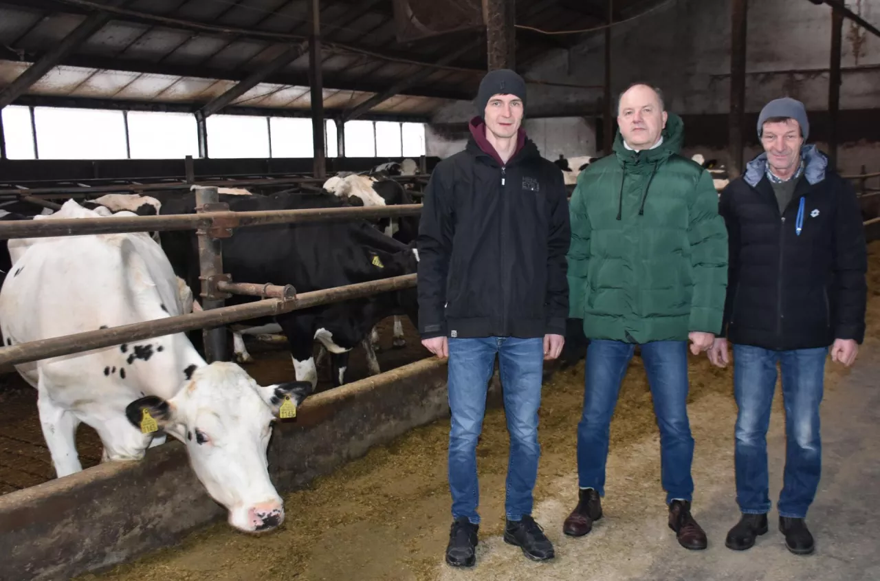 Tak rolnik podniósł cenę mleka. Sucha masa robi różnicę