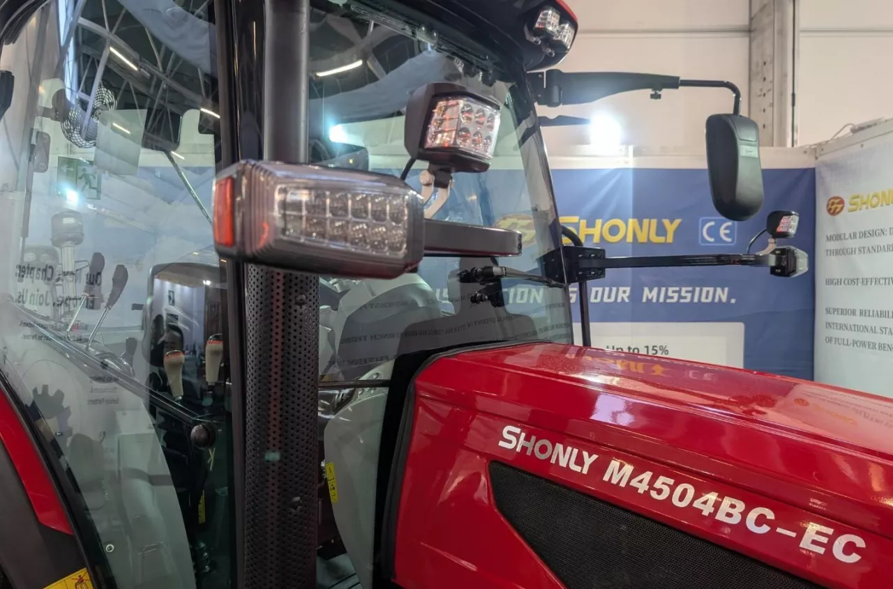 Chińczyk za 74 tys. zł zamiast Ursusa? Ten ciągnik może namieszać na wsi