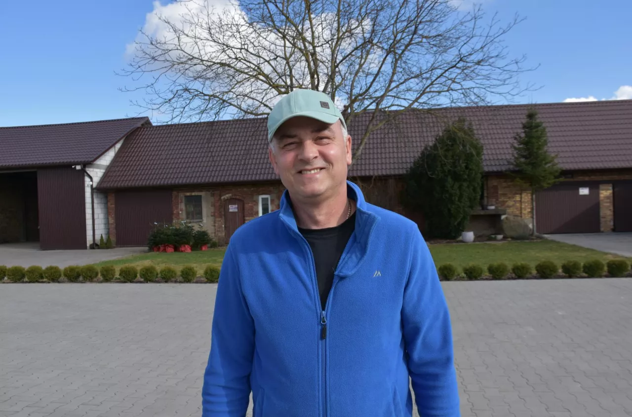 Sprzedać nawozy i ograniczyć siew? Rolnik: dziś to się najbardziej opłaca