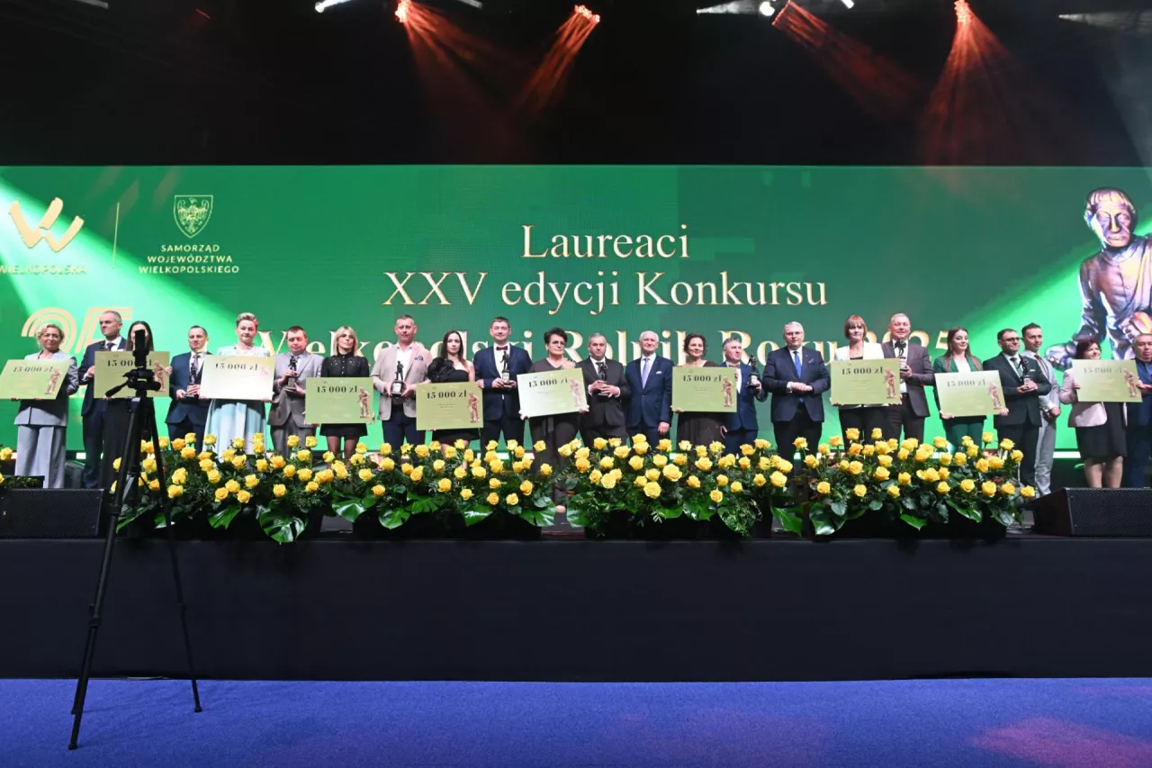 Laueraci konkursu ”Wielkopolski Rolnik Roku” podczas uroczystej gali