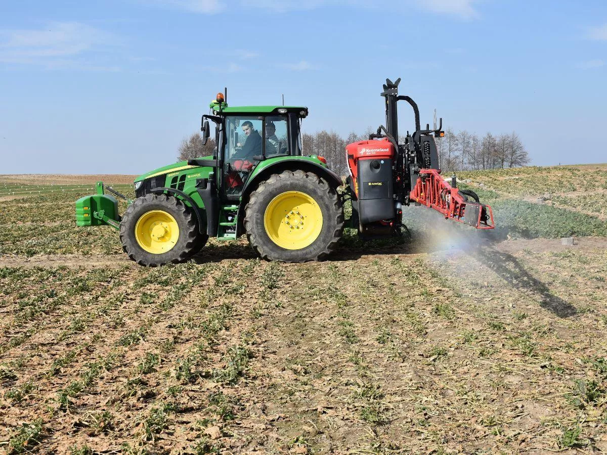 Te substancje znikają z pól. Nowe zakazy dla rolników w 2026