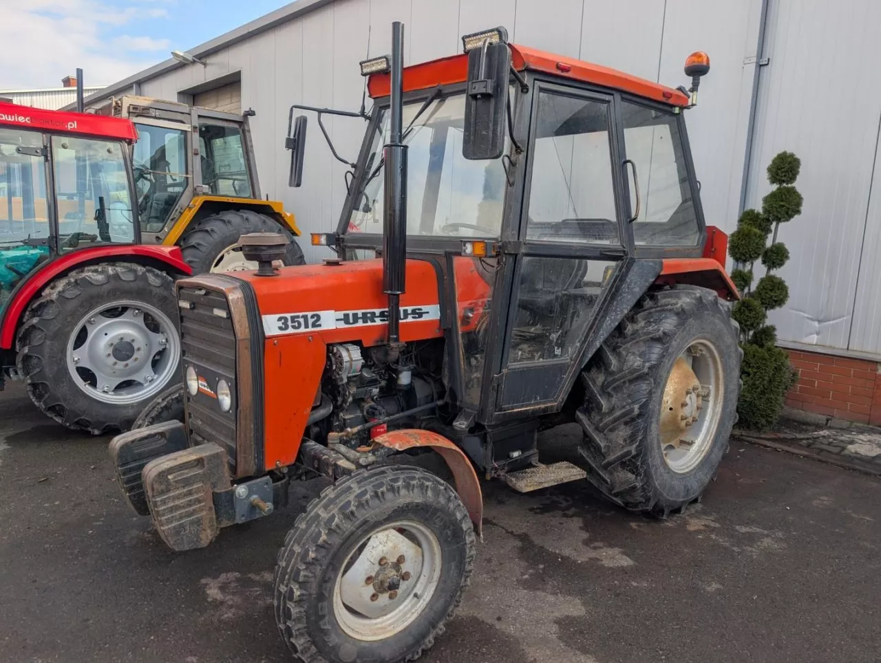 Ile kosztują poczciwe Ursusy 3512?