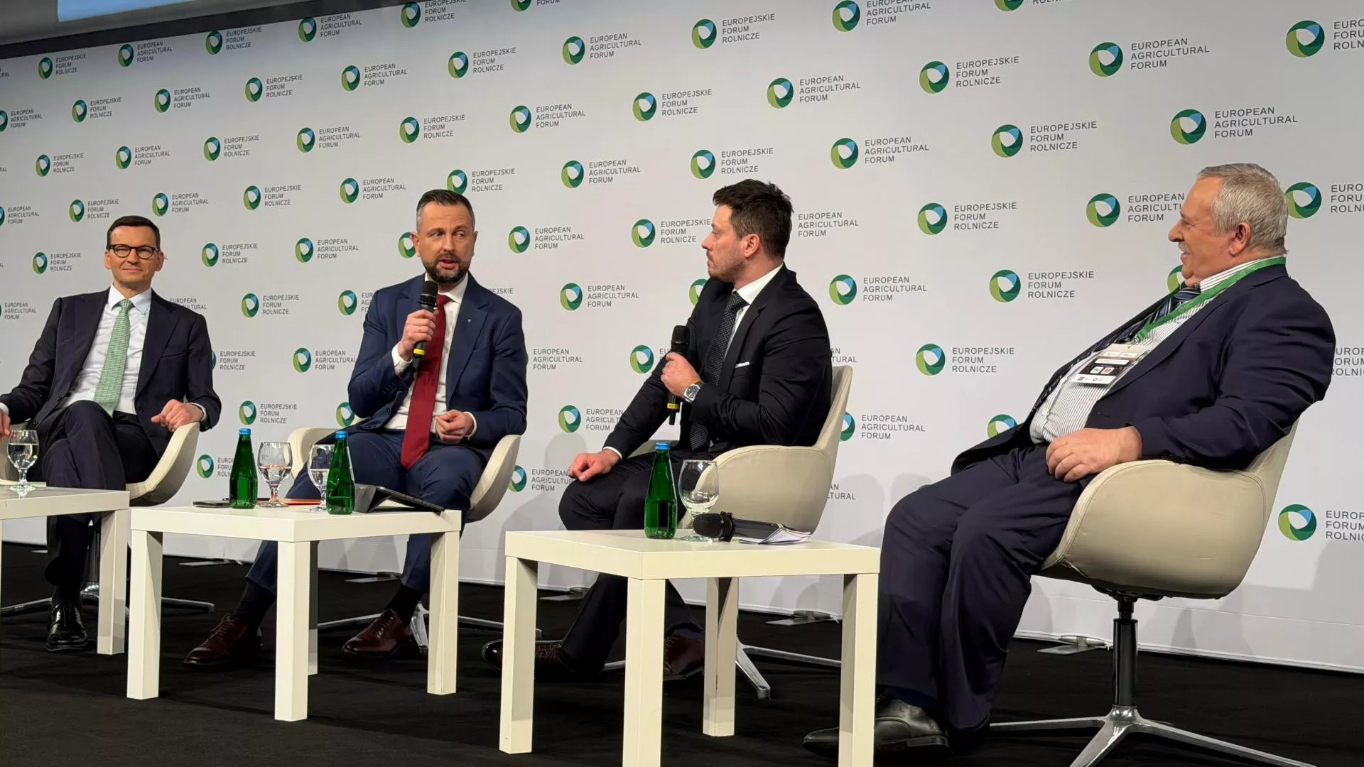 Rolnicy przegrywają z obronnością. Mocne słowa i ostry spór w Jasionce