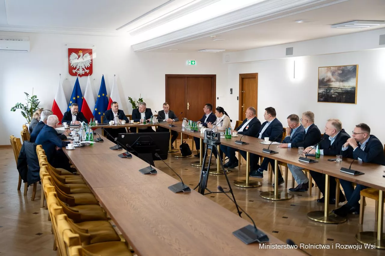 Spotkanie ministra rolnictwa z producentami ziemniaka