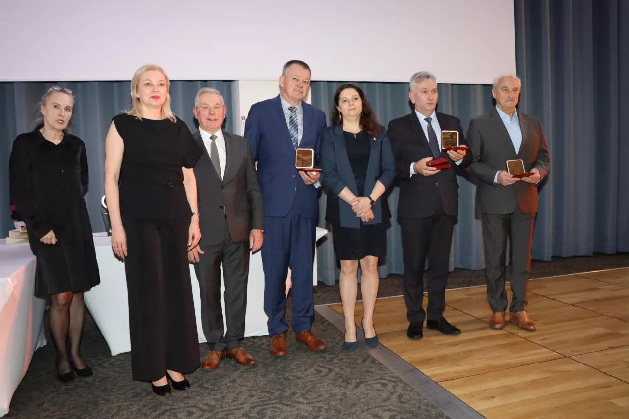 Medale Krajowej Oceny za twarogi i twarożki odebrali:  Andrzej Suchecki i Joanna Kołodziejska z OSM Łowicz, Marek Kapica z SDM Wieluń i Marek Dyba w imieniu ŚSM Jana w Środzie Wielkopolskiej