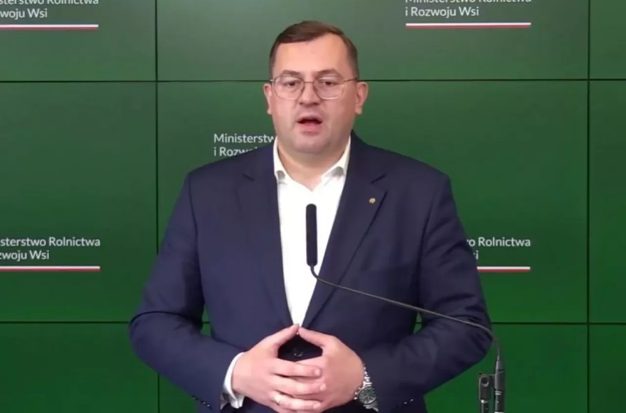 Górka ziemniaków rośnie, a czasu ubywa. Czy rząd zdąży pomóc rolnikom?