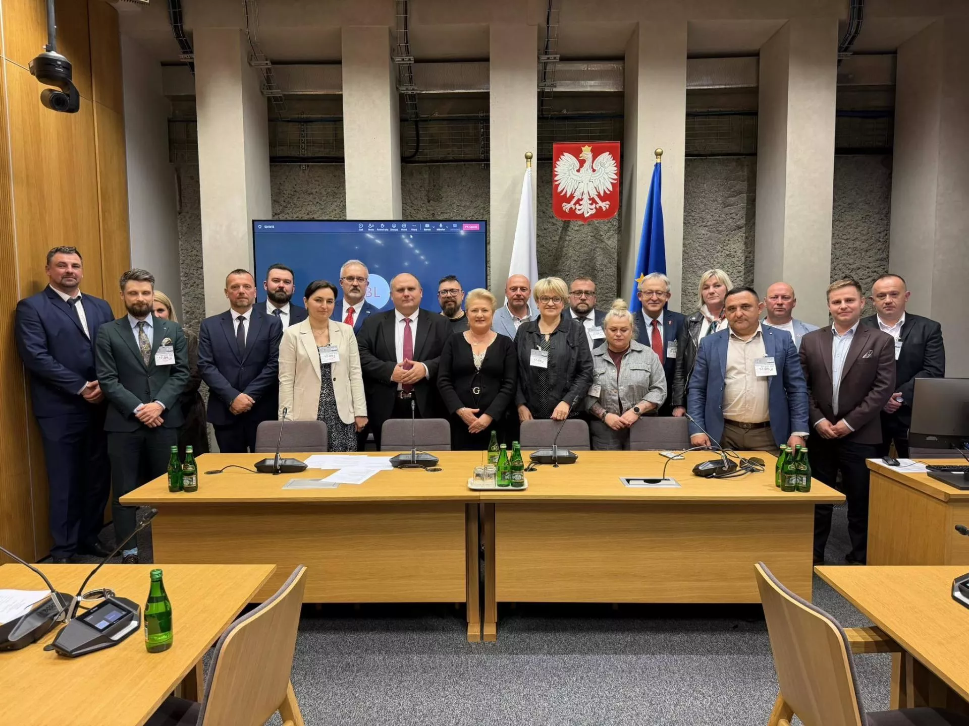 „Nie ma nawozów, a terminy uciekają”. Alarm w Sejmie, rolnicy pod ścianą