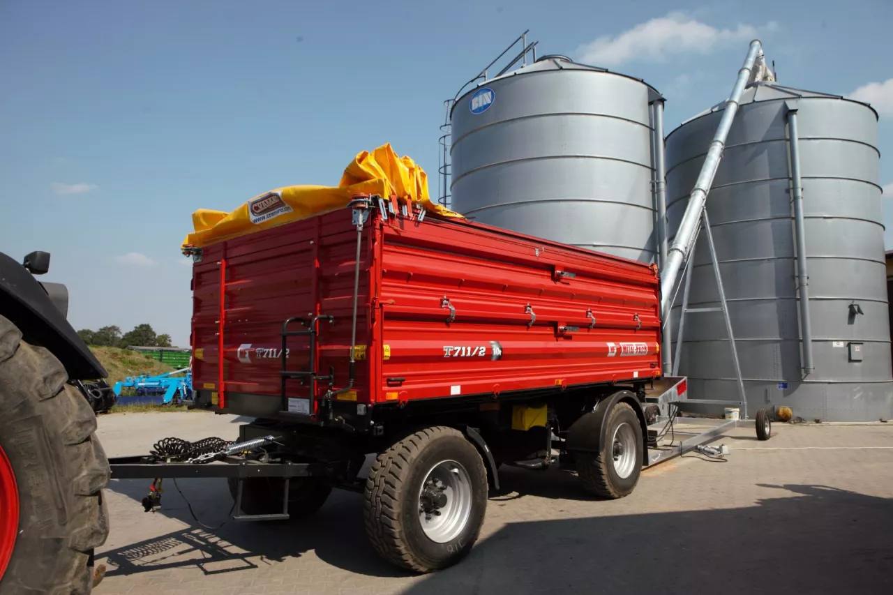 Sprawdzamy ceny zbóż i rzepaku w Polsce