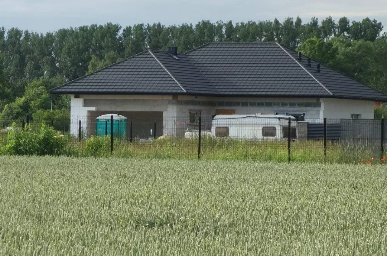 Darowizna gospodarstwa i służebność. Czy po śmierci rodzica można zmienić jej zakres?