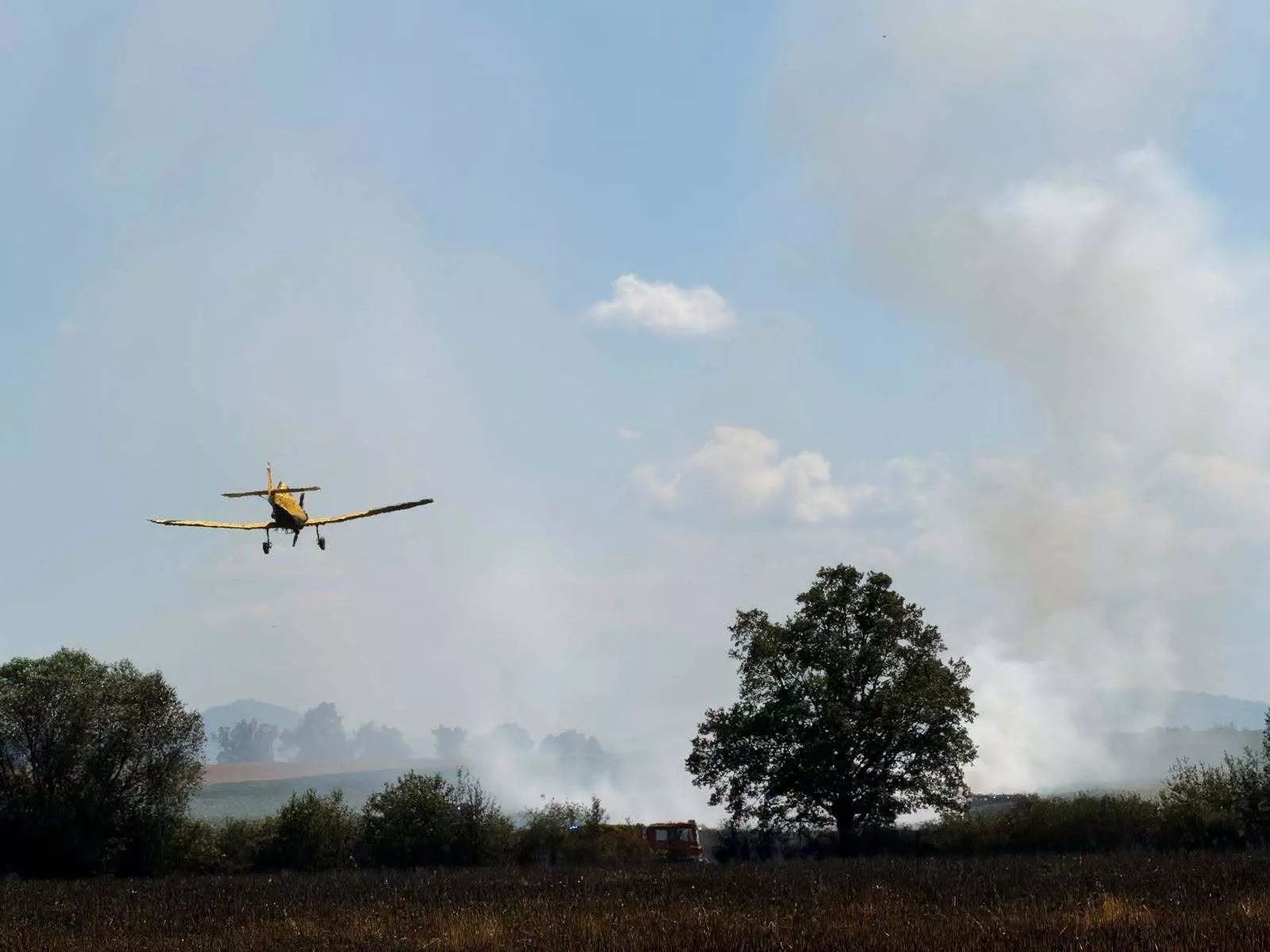 Pożar strawił 60 ha zboża. Do akcji wysłano samolot gaśniczy