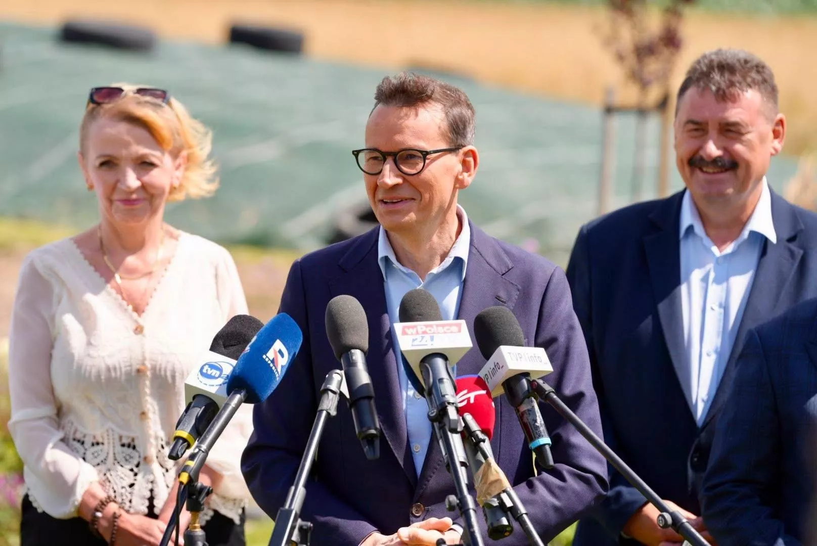 1400 zł do tony zboża i tańsze paliwo. Morawiecki przedstawia plan dla rolników