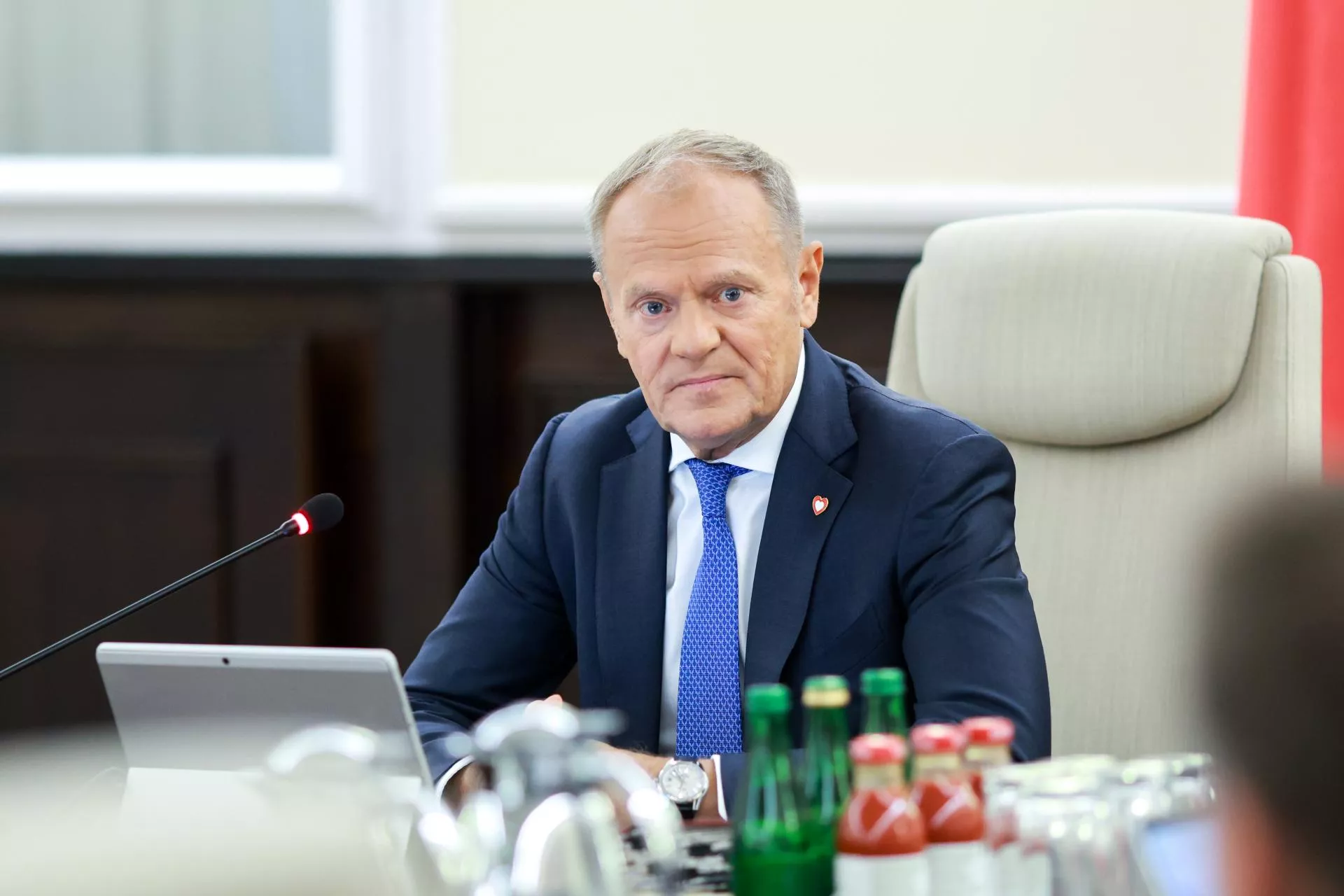 Drogi diesel uderzy w rolników. Tusk zapowiada decyzję w sprawie cen paliw