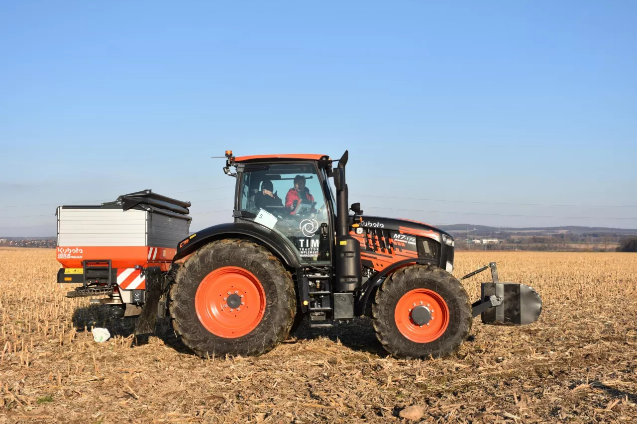 Dzięki kolejnym akwizycjom Kubota stała się firmą oferującą kompleksowe rozwiązania dla rolnictwa. Od ciągników po maszyny uprawowe, siewniki, pługi, opryskiwacze i rozsiewacze