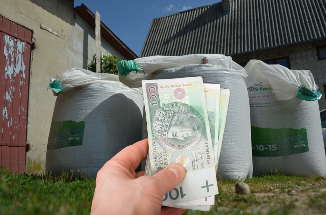 Dopłaty do nawozów mogą się mocno różnić. Rolnicy chcą zmiany terminu