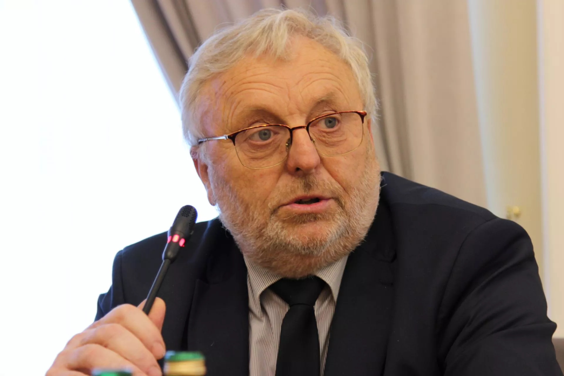 Brakuje pasz, ceny mleka niskie. „Jak nie będzie pomocy, ludzie krowy wyrżną”
