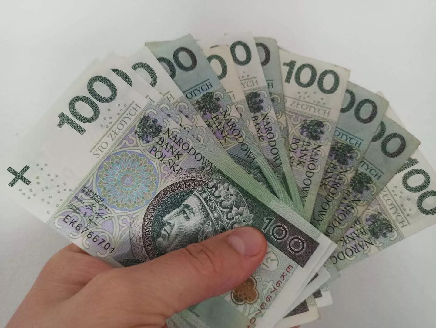 Rolnicy tną wydatki. Prawie połowie gospodarstw ubywa oszczędności