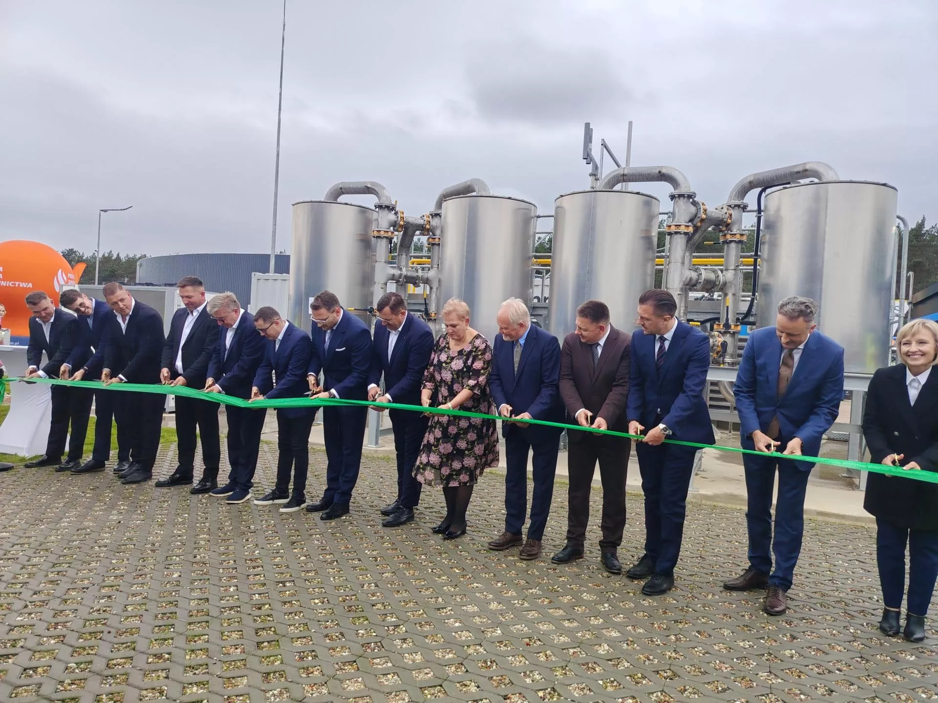1600 krów daje im mleko i gaz. Na gnojowicy zbudowali nowy biznes