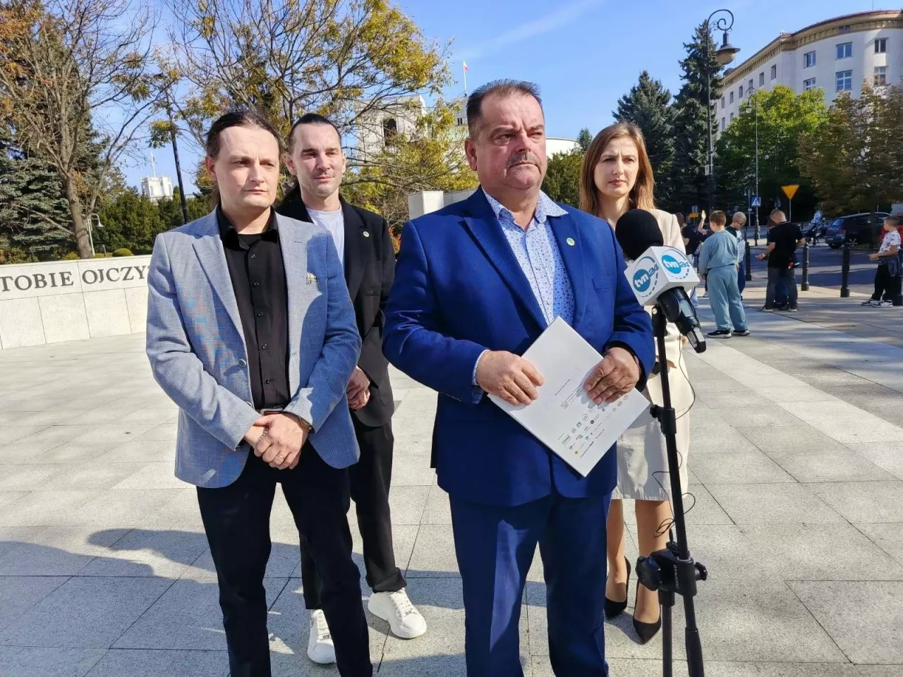 Rząd chce podnieść akcyzę, rolnicy mówią ”nie”. Mają własną propozycję