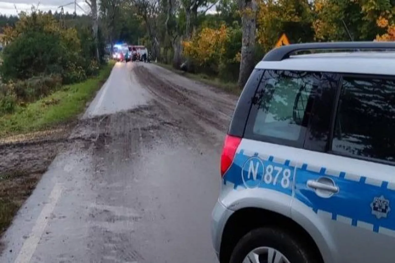 błoto na drodze