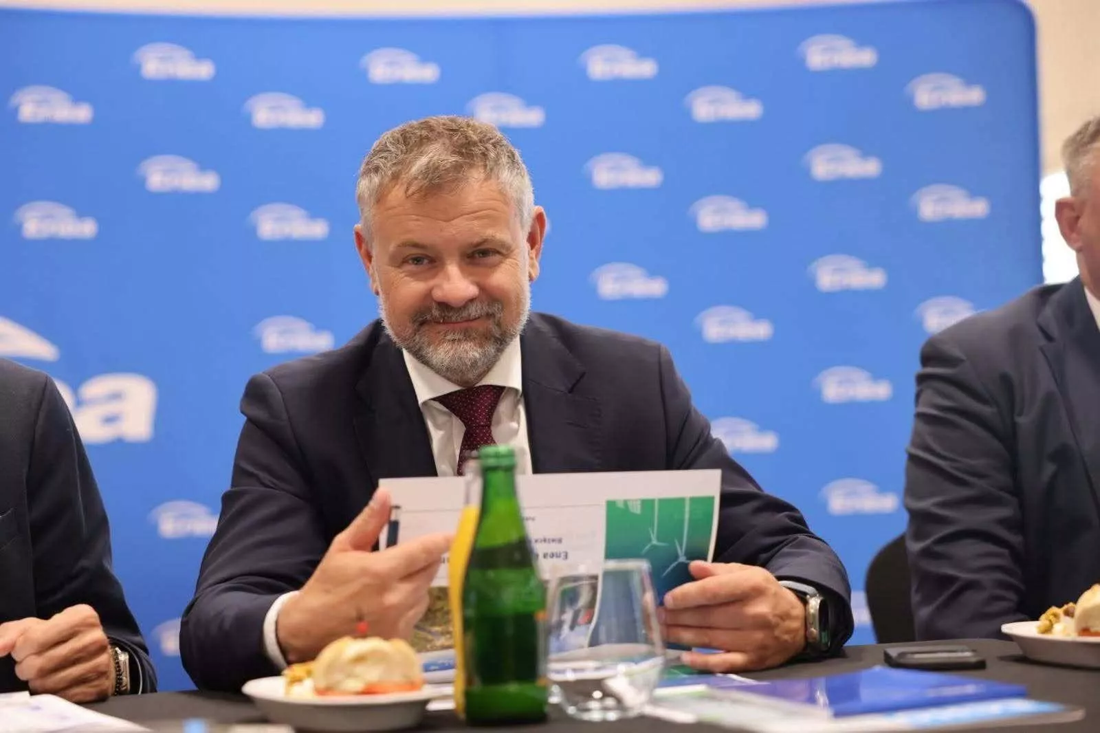 Zamiast buraków cukrowych mają siać owies i żyto? Wiceminister wskazuje rolnikom alternatywę