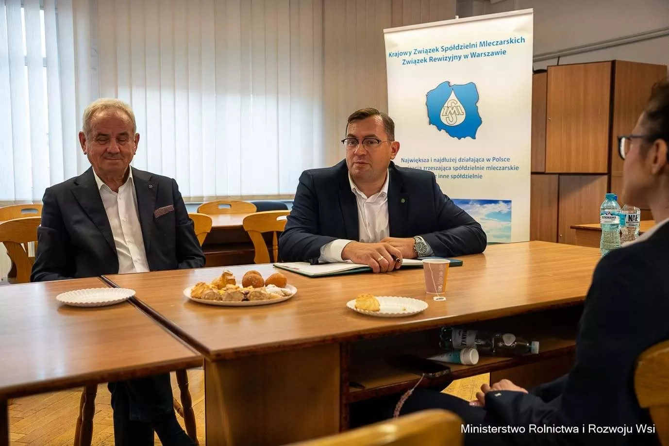 Polskie mleczarnie chcą specjalnego statusu. Minister rolnictwa usłyszał, o co chodzi