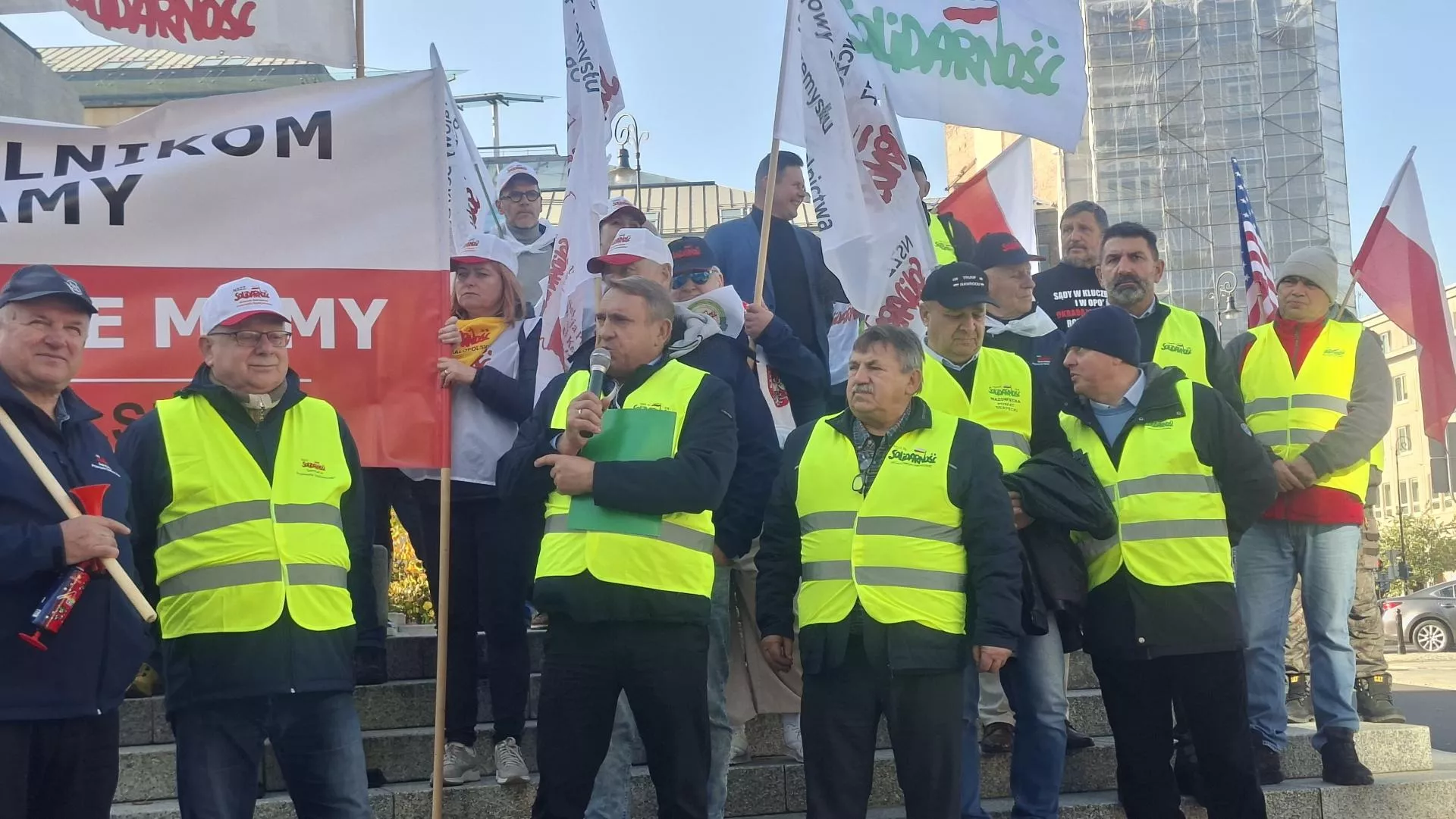 "Coca-Cola w cenie pół litra wódki". Rolnicy protestują i ostrzegają przed skutkami podwyżki
